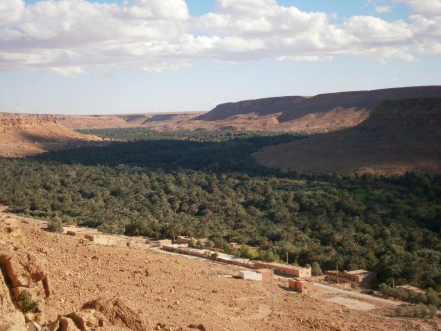 Gite Tamlli Aoufous Bagian luar foto